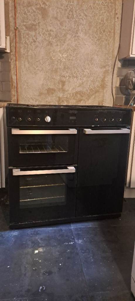 Belling Range Cooker with Double Oven