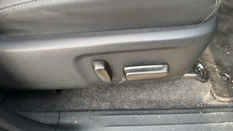 2025 Toyota Hilux Diesel Invincible X D/Cab Pick Up 2.8 Hybrid 48V Auto Double Cab Pick-up Diesel...