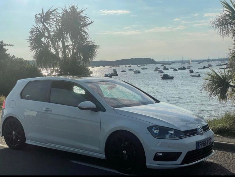 Volkswagen, GOLF, Hatchback, 2016, Manual, 1968 (cc), 3 doors