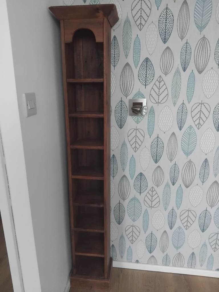 Reduced!! Solid wooden rack 