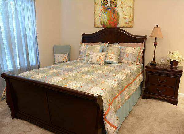 Well-furnished one bedroom Time Away