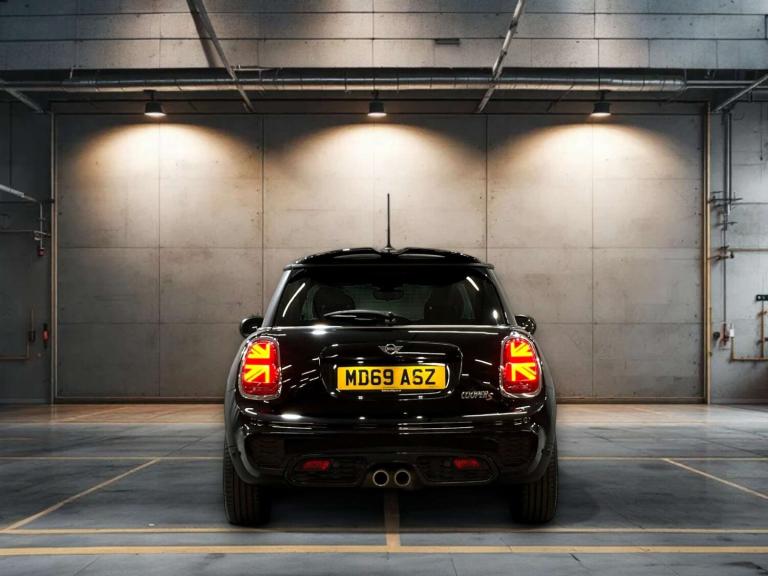 2019 MINI Hatch 2.0 Cooper S Sport II 3dr Auto HATCHBACK PETROL Automatic