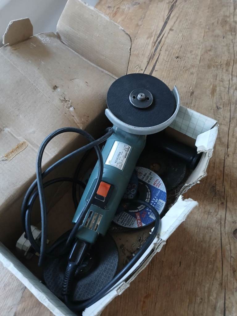 image for Sander - works but very sticky on/off switch 