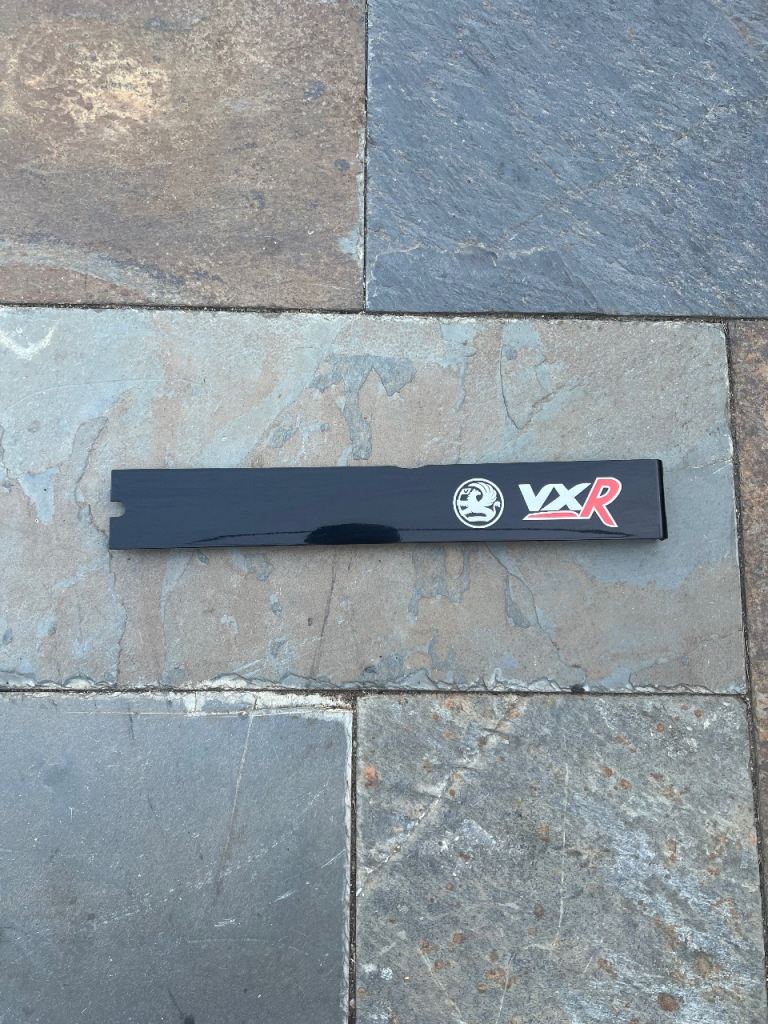 VAUXHALL ASTRA VXR TURBO SPARK PLUG COVER Z20LEH MK5 H 