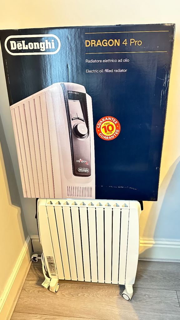 Delonghi electric oil-filled radiator 