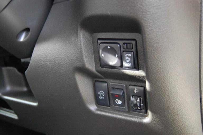 NISSAN CUBE 1.5 AUTOMATIC 2013 Petrol Automatic in Purple