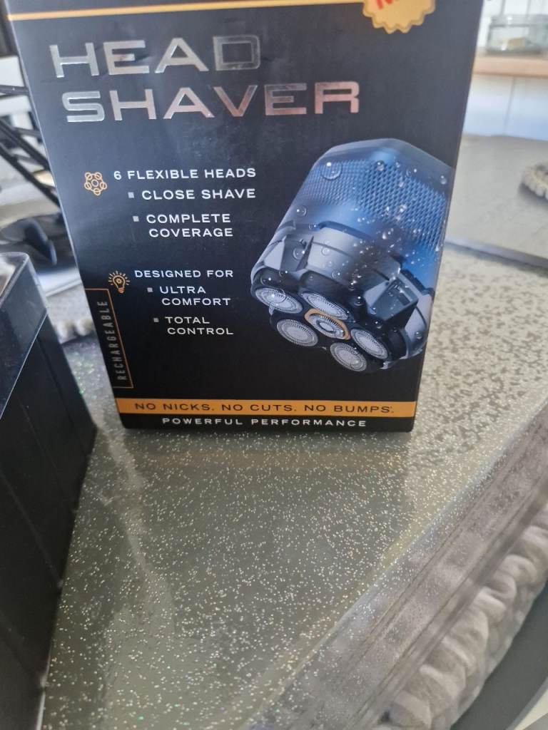 Head shaver