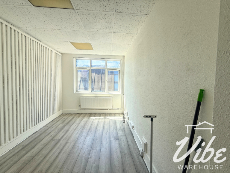 Office to Rent at Enfield, EN3 London