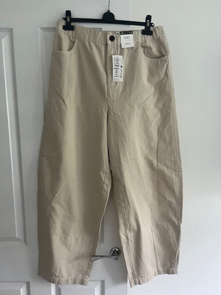 M&S Barrel chino Trousers – Size 16 Long, New with Tags