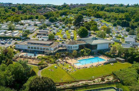 💥 Hoburne Devon Bay Caravan Paignton | FREE 2026 Pitch Fees + PS5 Included!