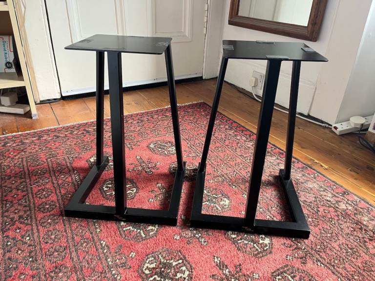 Pair of Black Metal Speaker Stands – Good Condition