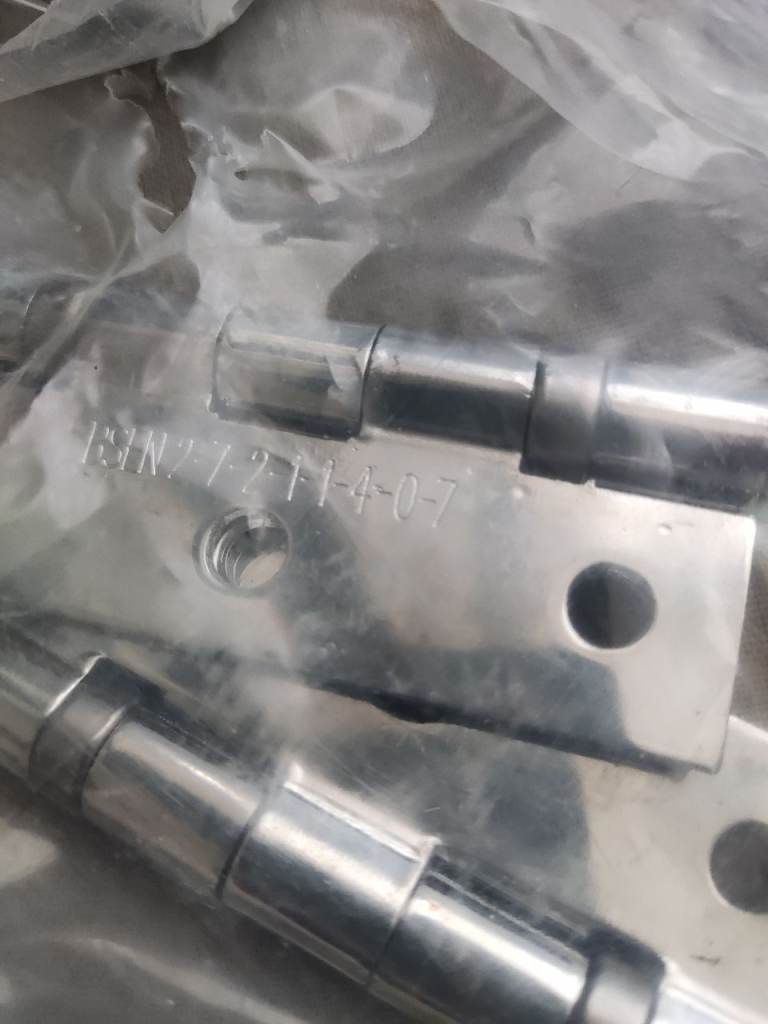 Hinges 80mm and 75mmx2