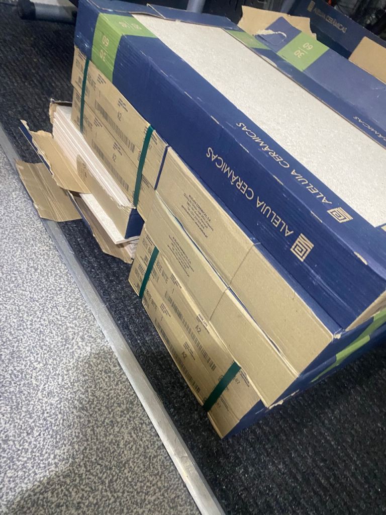 Cream Tiles with feature wall 