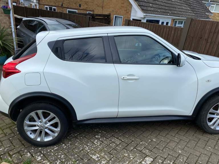 Nissan, JUKE, Hatchback, 2012, Manual, 1461 (cc), 5 doors