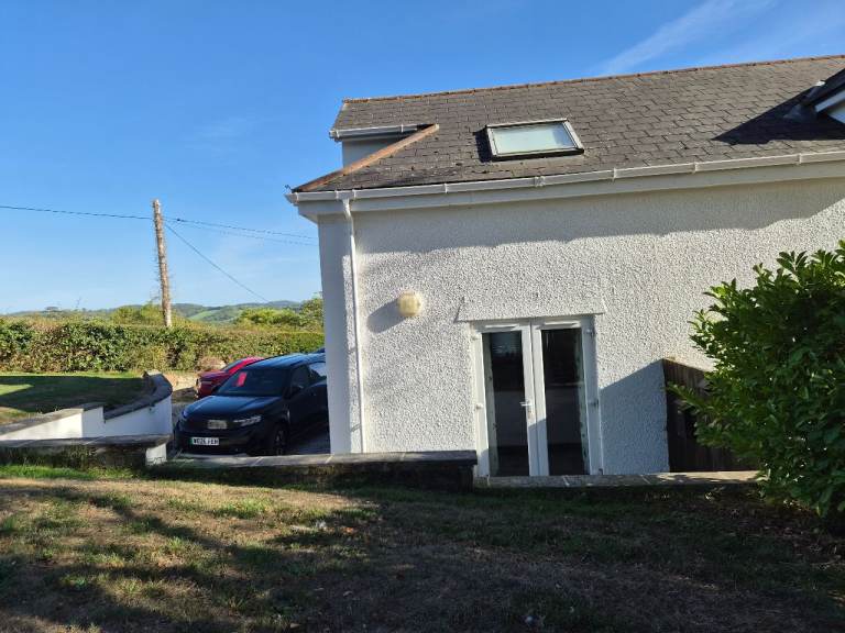 1 Bedroom Property - EX6 7AX