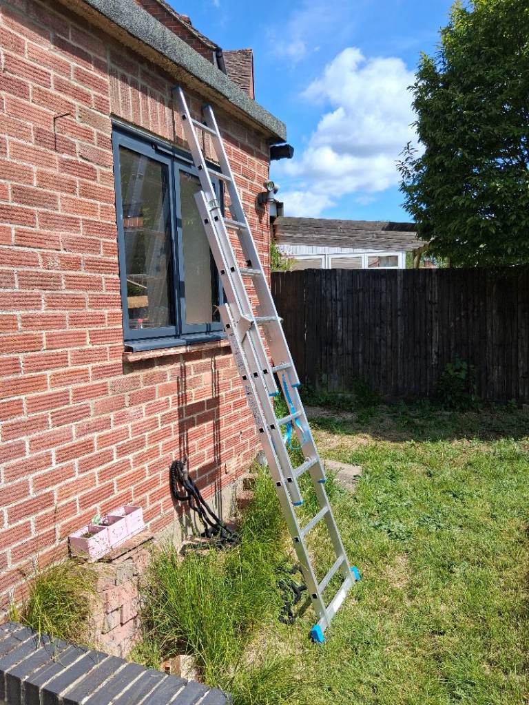 Ladder 3 part extending