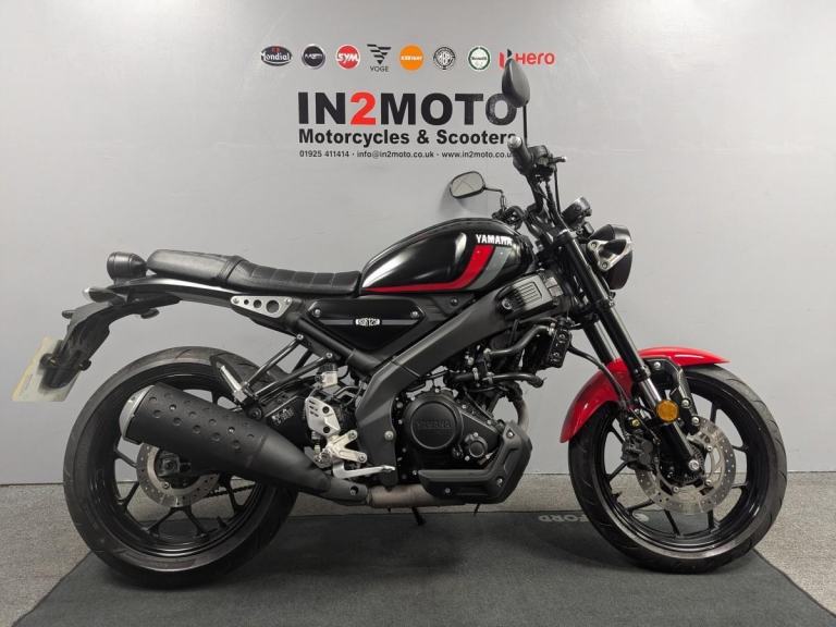 2022 (22) Yamaha XSR 125 in Black Stunning looking retro 125