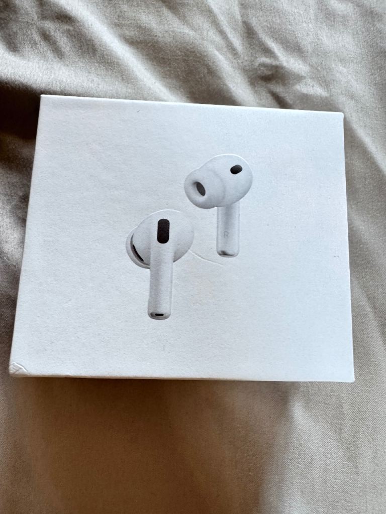 Apple AirPods Pro 3 – Brand New, Still Boxed