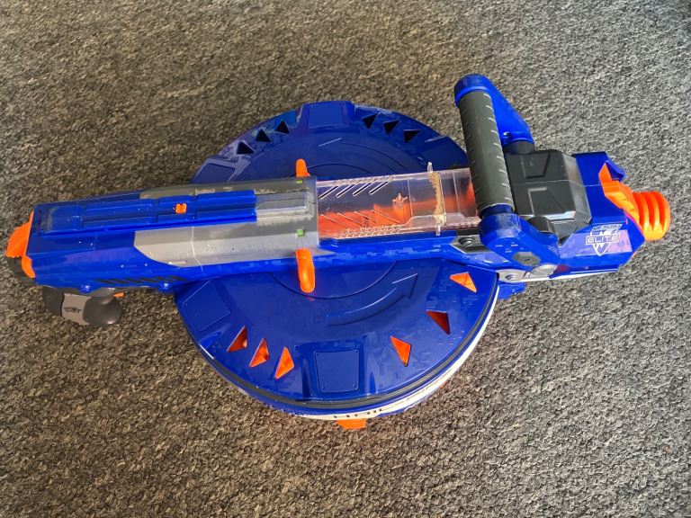Nerf Hail Fire (Includes 4 clips and 10 darts)