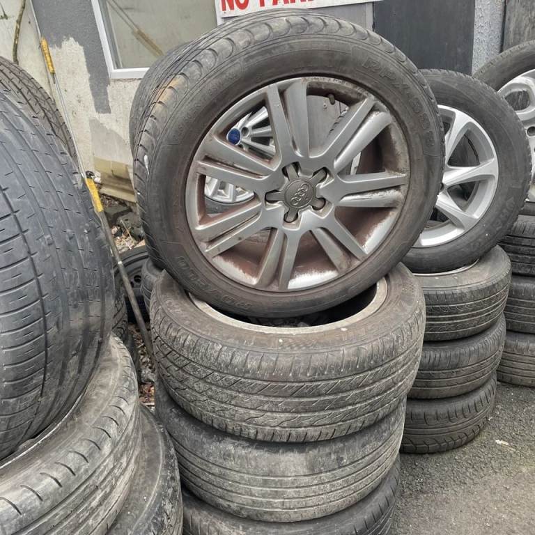 Audi A4 B8 Alloy Wheel set 4x  17" Silver 225 50 225/50R17 
