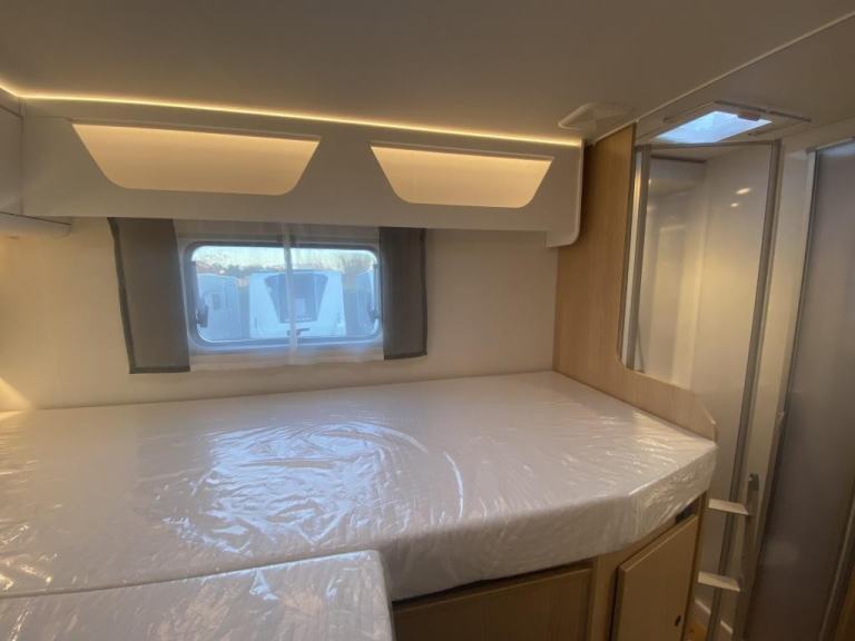 2025 SUNLIGHT T68 XX EDITION 4 BERTH MOTORHOME