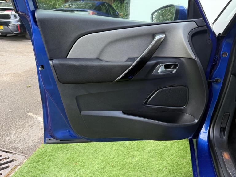 2017 Citroen C4 Grand Picasso 1.6 BlueHDi Flair EAT6 Euro 6 (s/s) 5dr MPV Diesel Automatic