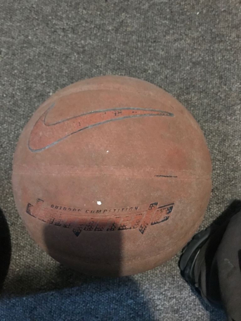 Basketball 