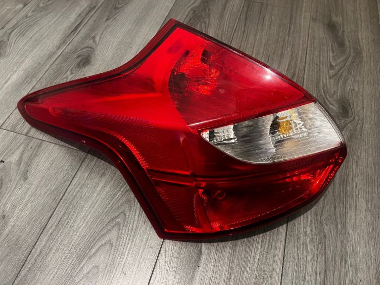 Ford focus mk3 hatch back Passenger side rear light LED