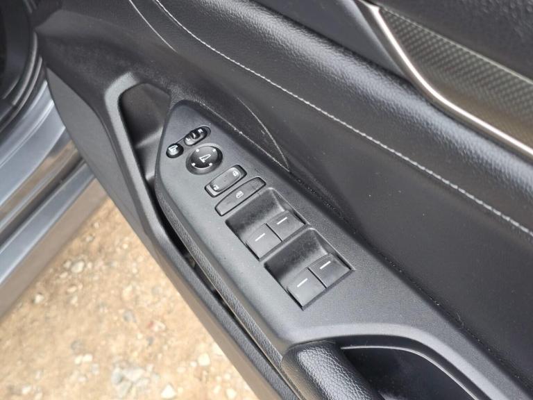 2018 Honda Civic 1.0 VTEC Turbo EX Hatchback 5dr Petrol CVT Euro 6 (s/s) (126 ps) Hatchback Petro...