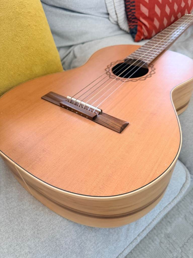 Raimundo Hand-made Spanish Classic Guitar