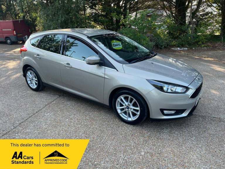 2015 Ford Focus 1.5 TDCi 120 Zetec 5dr HATCHBACK DIESEL Manual