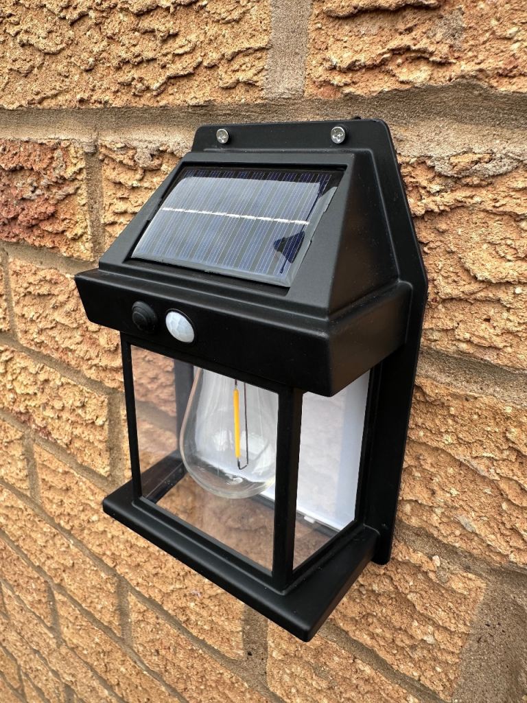 Super Bright Solar Powered Fence Wall Lights LED Outdoor Security Lamp