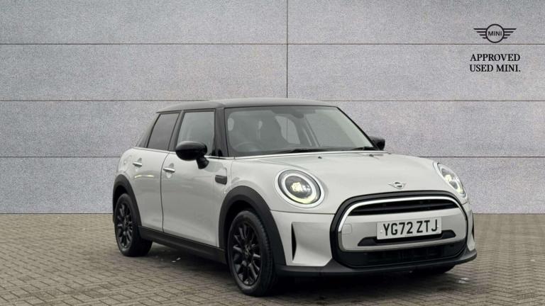 2022 MINI Hatch 1.5 Cooper Classic 5dr Auto Hatchback Petrol Automatic