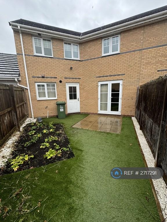 3 bedroom house in Nevis Walk, Thornaby, Stockton-On-Tees, TS17 (3 bed) (#2717291)