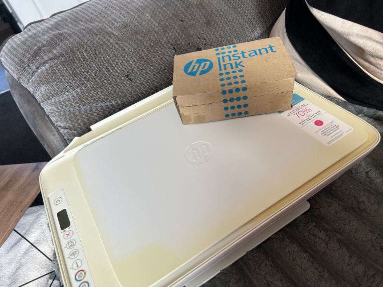 Hp desk jet 2710