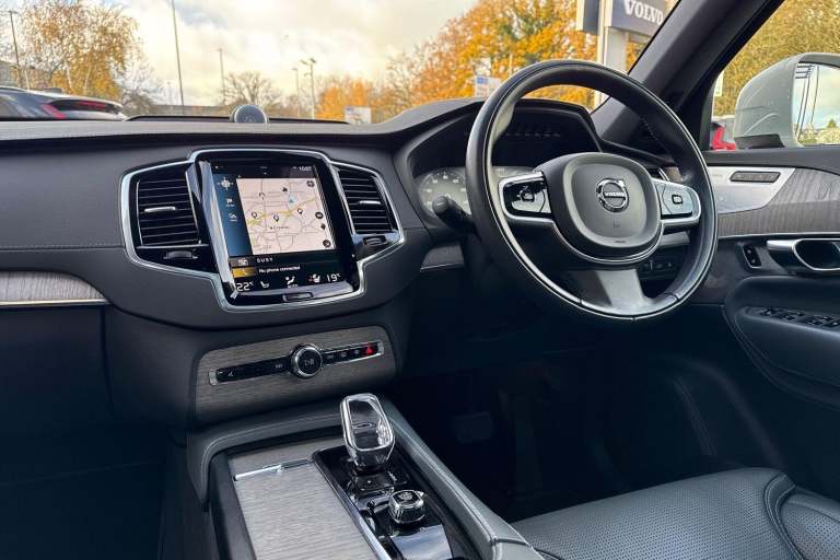 2022 Volvo XC90 2.0h T8 Recharge 18.8kWh Inscription Pro SUV 5dr Petrol Plug-in Hybrid Auto ESTAT...