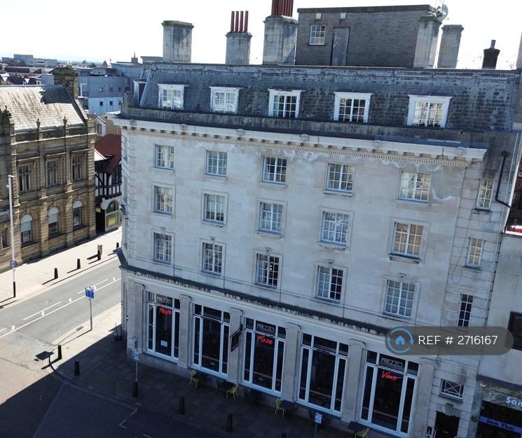 2 bedroom flat in Lord Street, Southport, PR8 (2 bed) (#2716167)