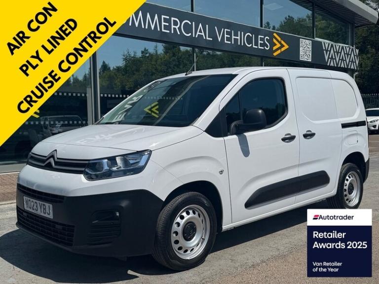 Citroen Berlingo BlueHDi 1000 Enterprise Edition M SWB 100ps with Air Con, Sat Nav & Car Pla Pane...
