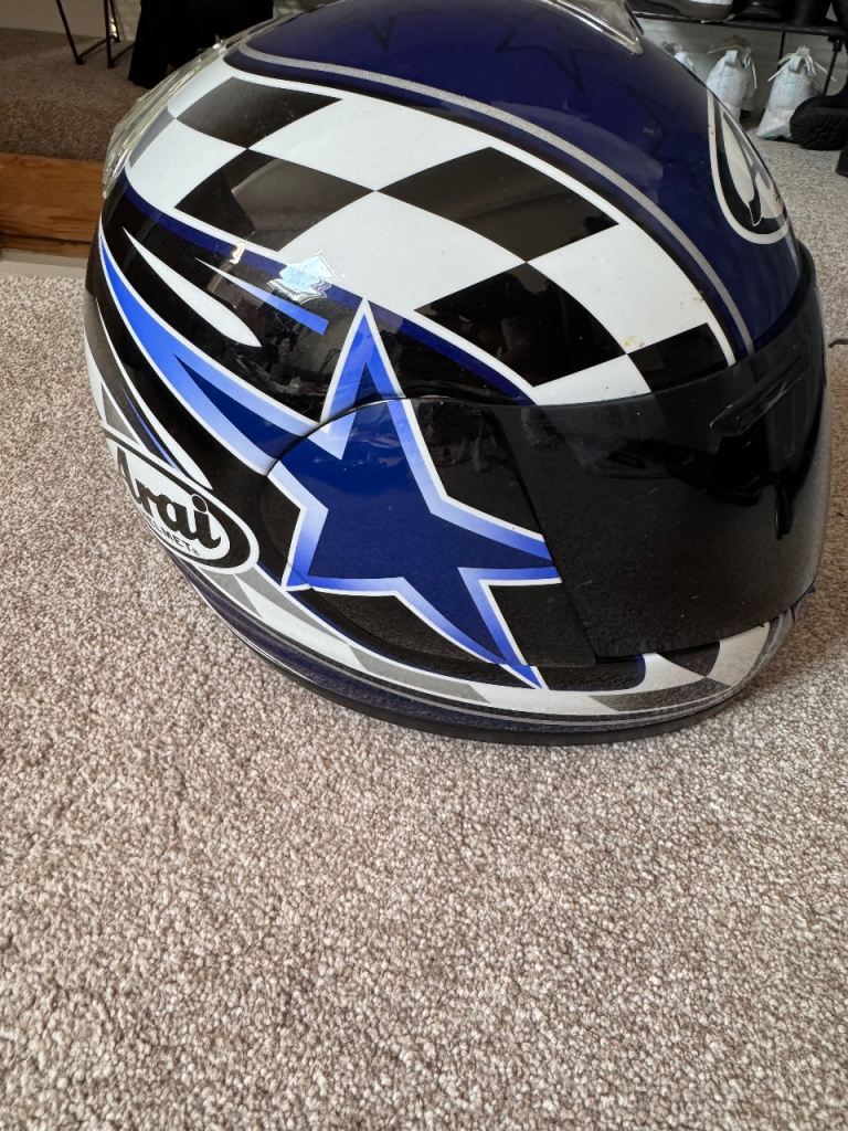 Arai Motorcycle Helmet 