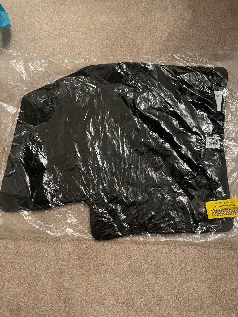 Ford focus front car mats bnwt 
