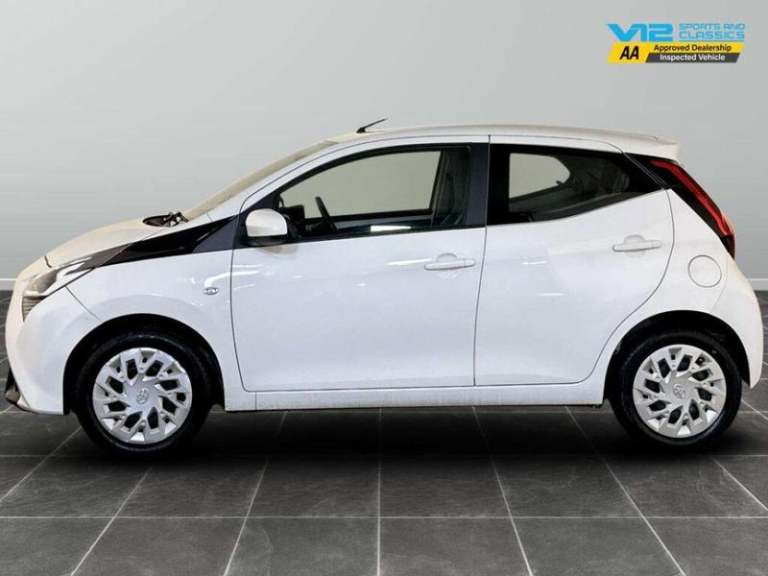 2018 Toyota AYGO 1.0 VVT-i X-Play 5dr HATCHBACK PETROL Manual