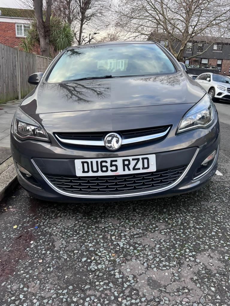 2015 Vauxhall Astra 1.6i 16V SRi 5dr HATCHBACK Petrol Manual