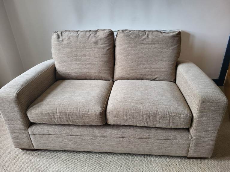 2 seater sofa in excellent condition