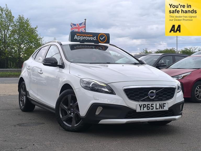 2015 Volvo V40 1.6 Diesel Auto Cross Country D2 Lux 5dr 5 Seats Powershift ULEZ Compliant HATCHBA...