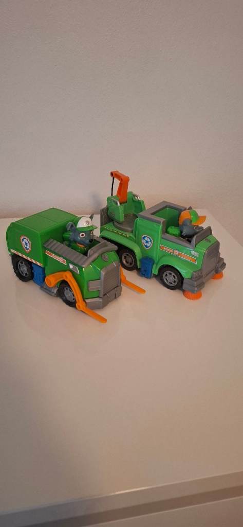 2 paw patrol rocky vehicles with figures 