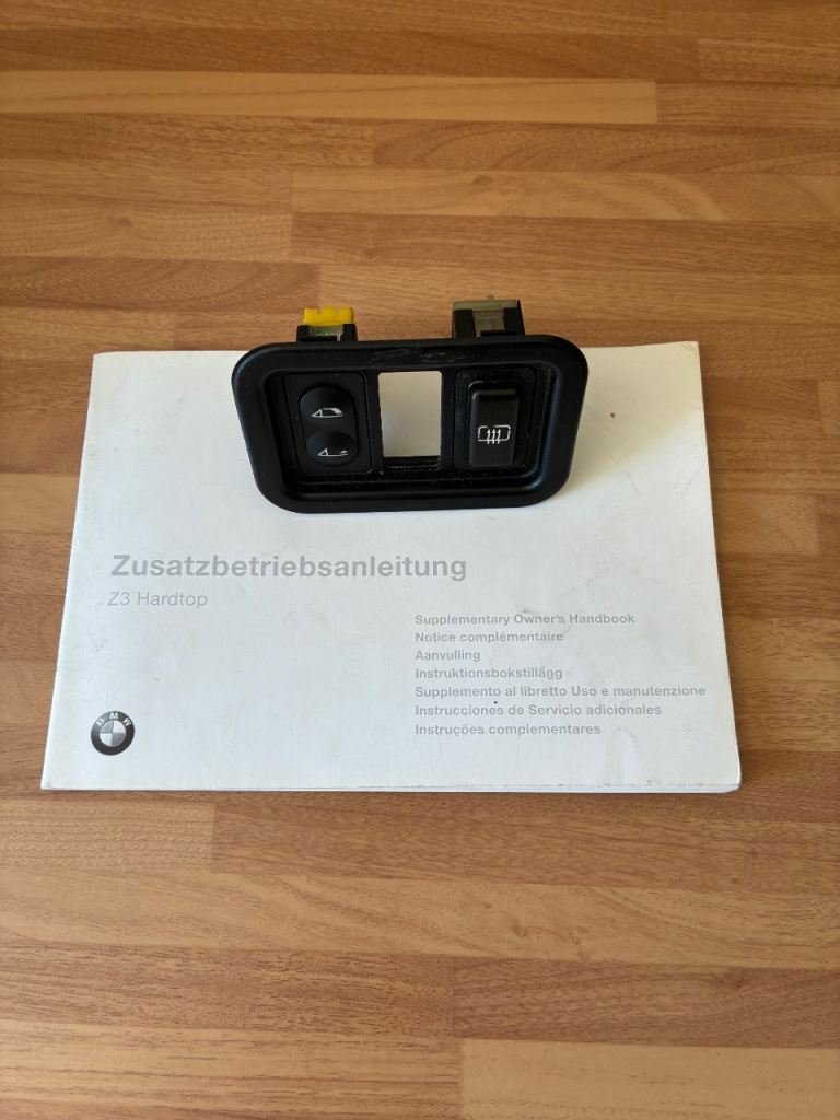 BMW Z3 hardtop switch and handbook