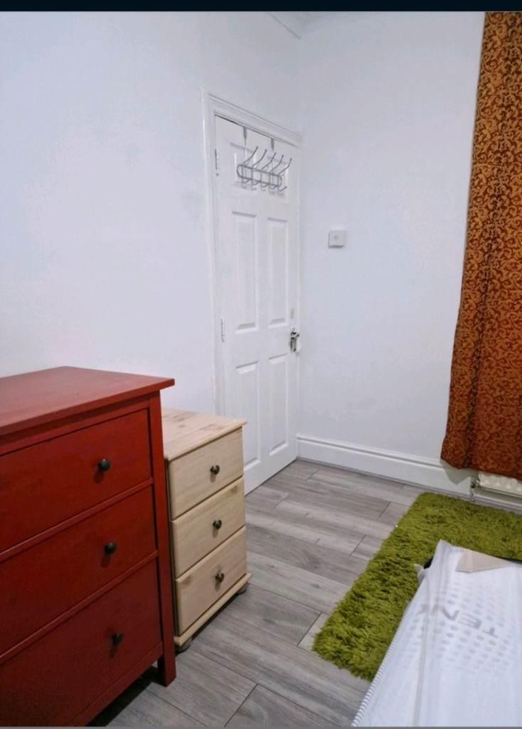 Double Room to Rent