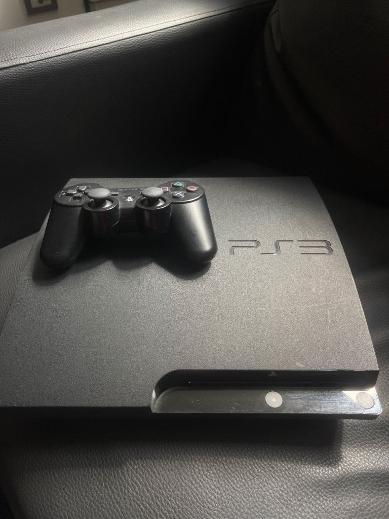 Playstation 3 Slim 320Gb Console - Charcoal Black