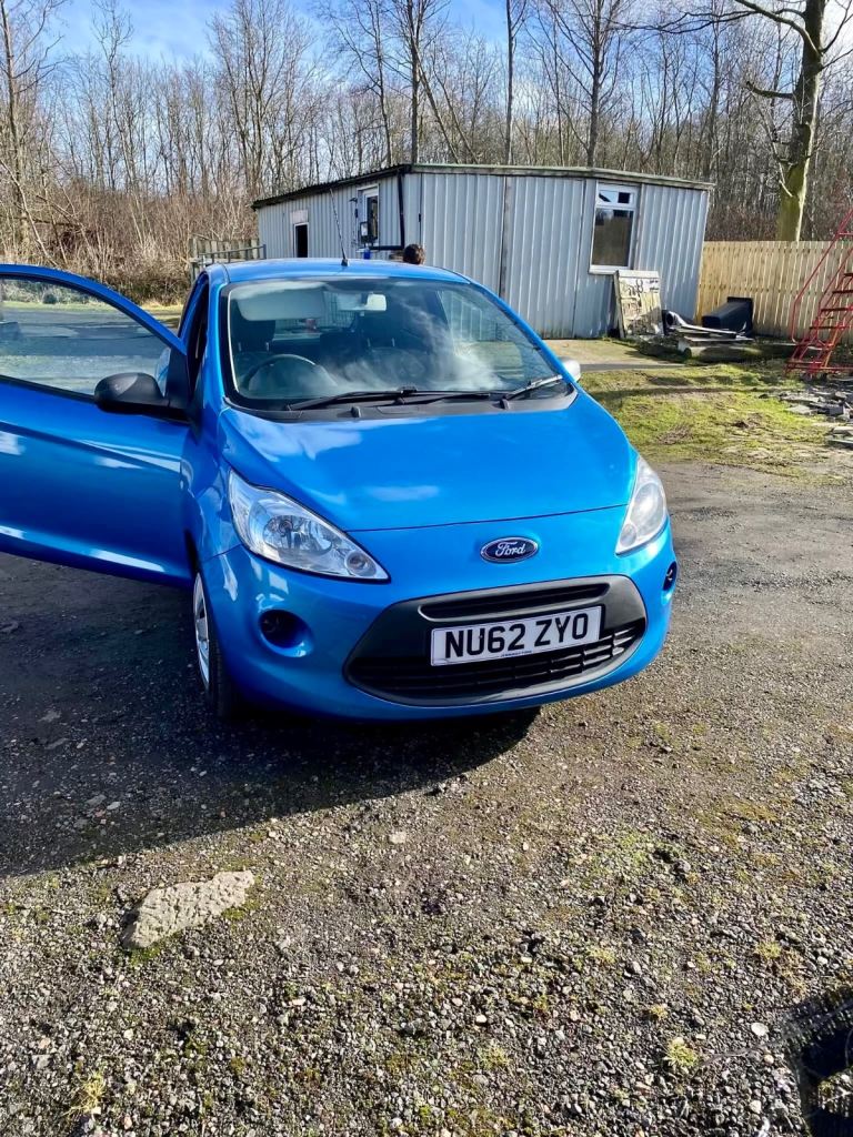 Ford, KA, Hatchback, 2012, Manual, 1242 (cc), 3 doors