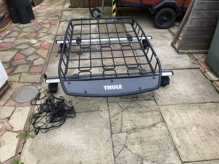 Roof bars and cage